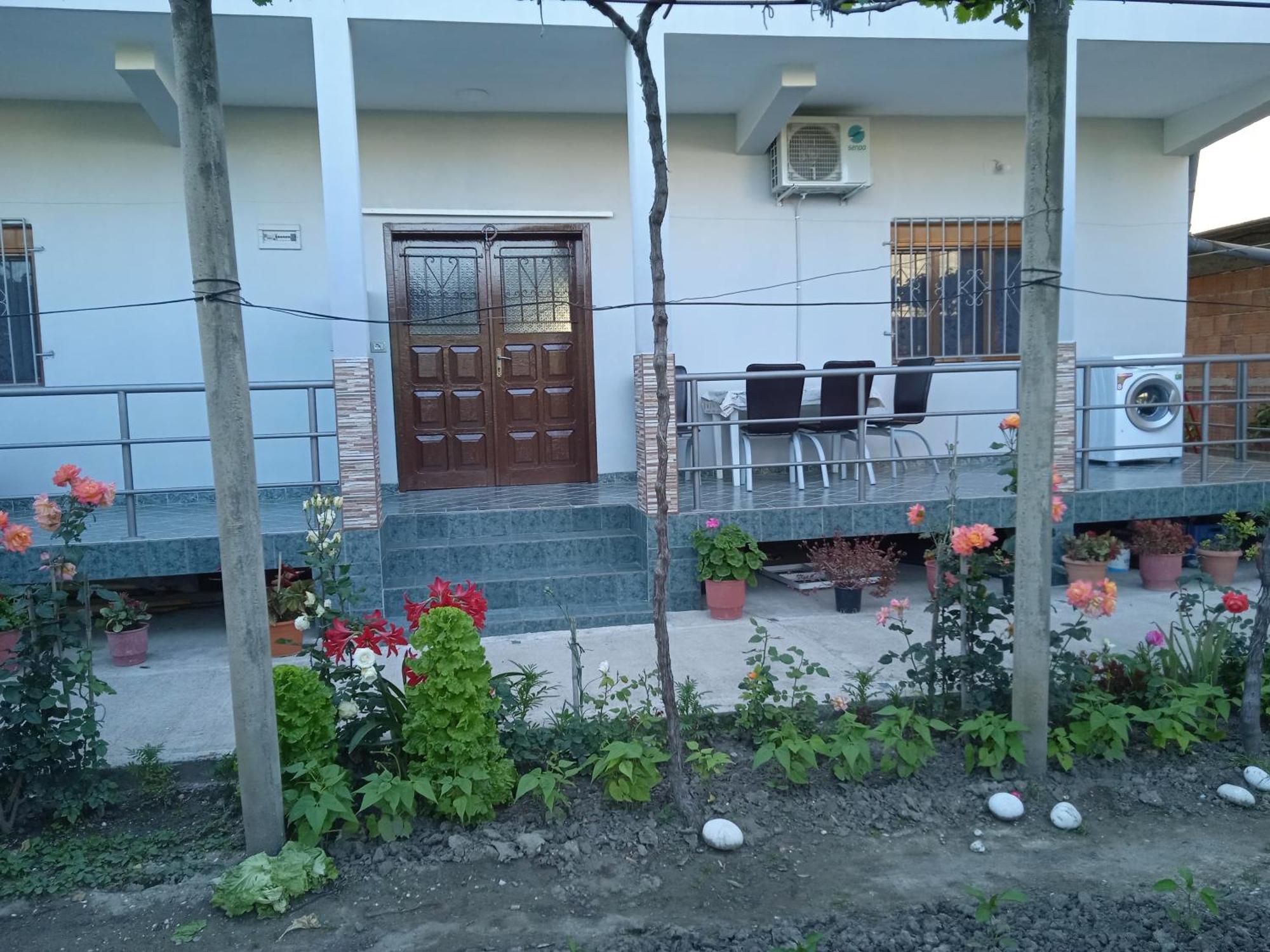 Vila N Dervishi Vlorë Eksteriør billede